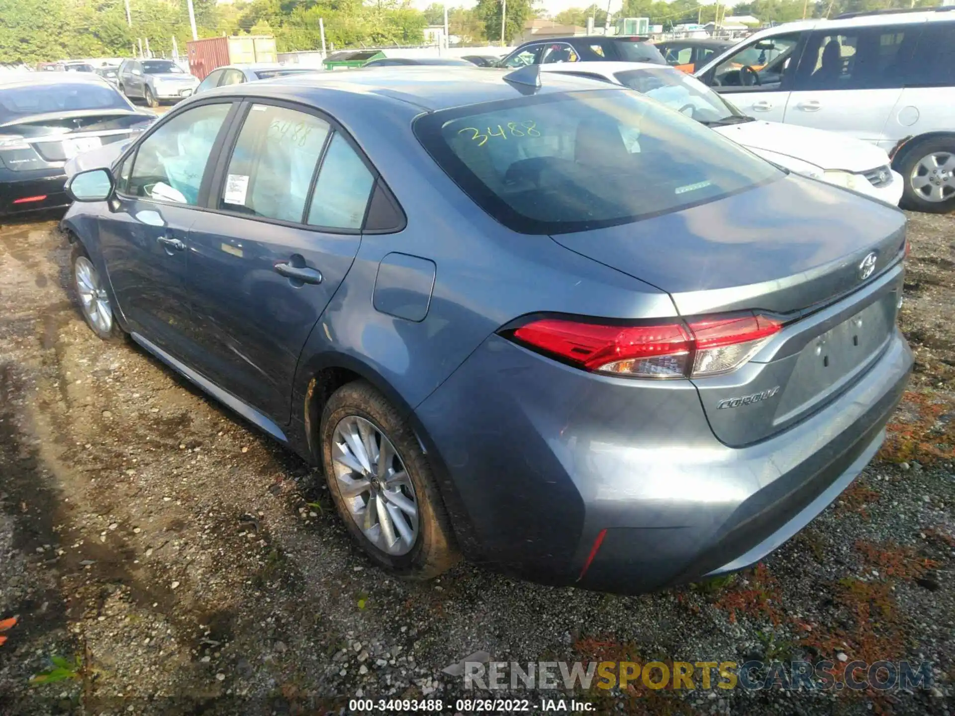 3 Photograph of a damaged car 5YFVPMAE3NP291903 TOYOTA COROLLA 2022