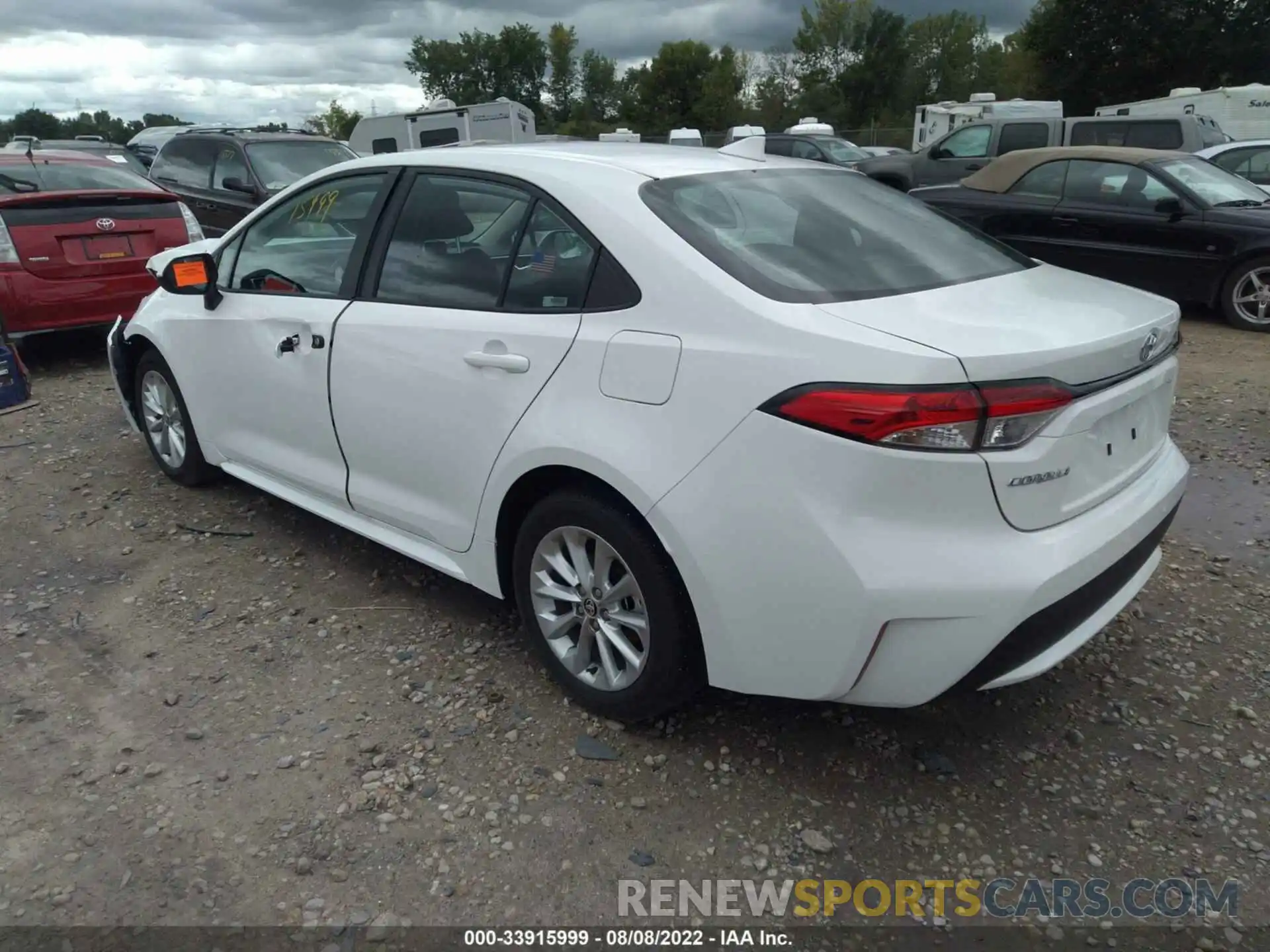 3 Photograph of a damaged car 5YFVPMAE9NP336293 TOYOTA COROLLA 2022