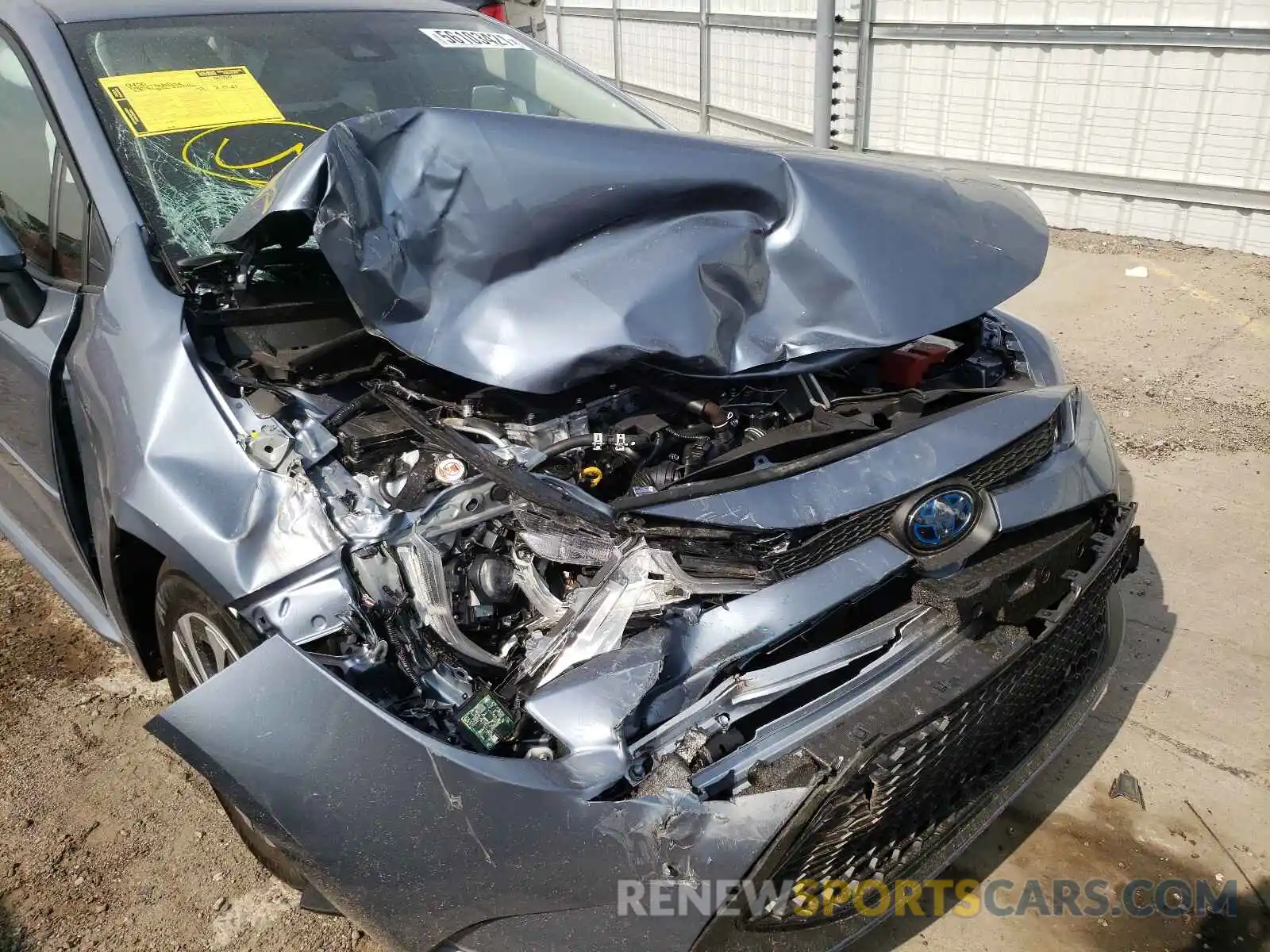 9 Photograph of a damaged car JTDEAMDE0NJ036403 TOYOTA COROLLA 2022