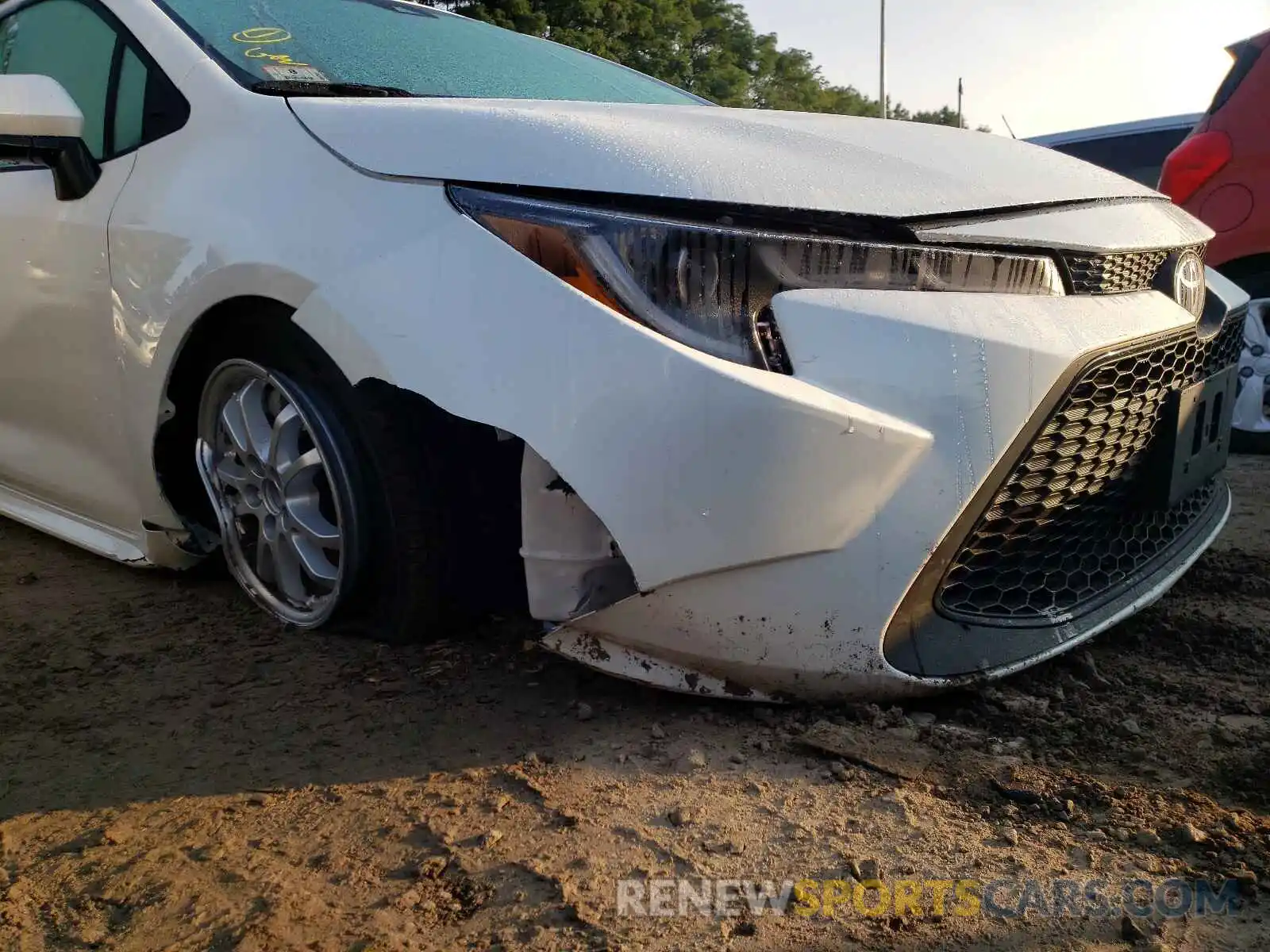 9 Photograph of a damaged car JTDEAMDE0NJ037406 TOYOTA COROLLA 2022