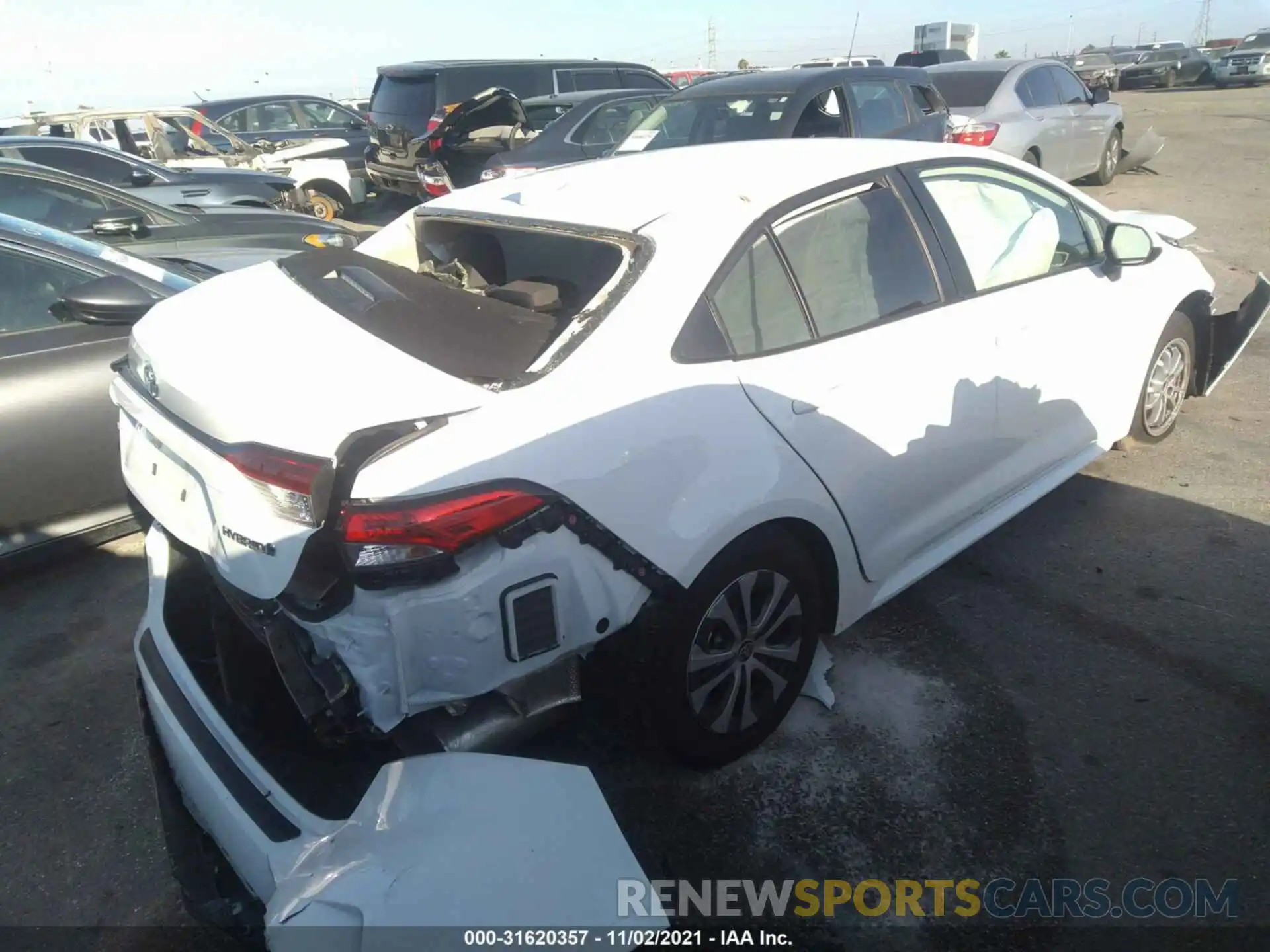 4 Photograph of a damaged car JTDEAMDE0NJ042041 TOYOTA COROLLA 2022