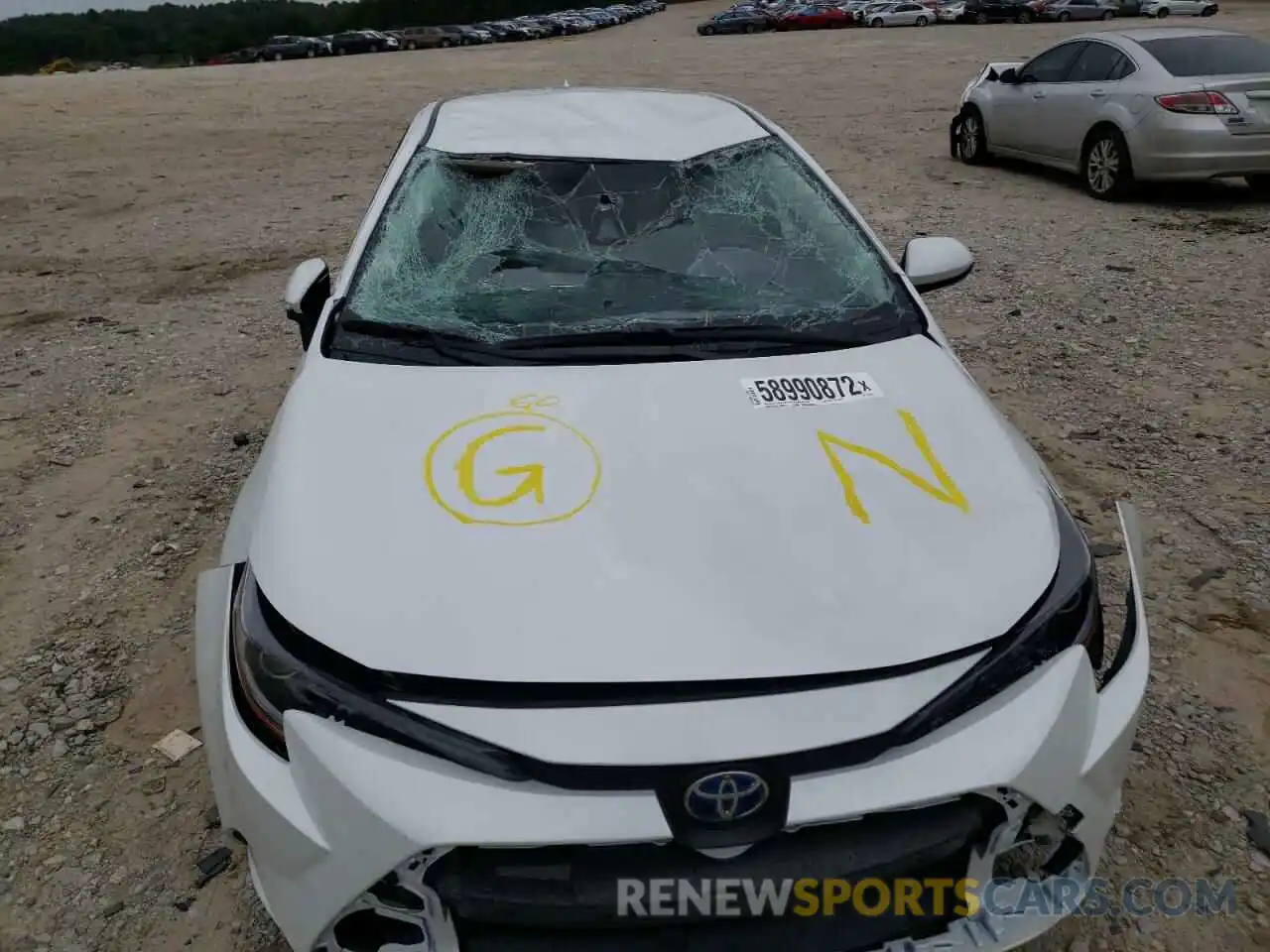 9 Photograph of a damaged car JTDEAMDE1N3010705 TOYOTA COROLLA 2022