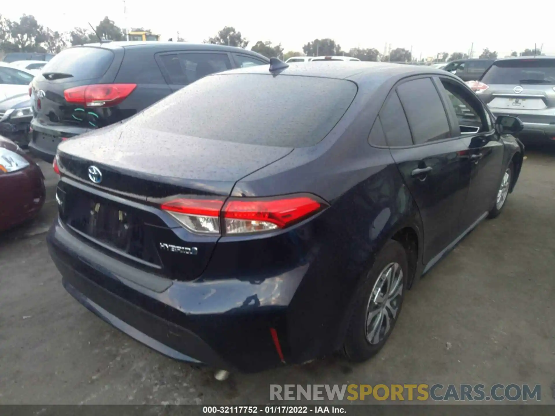 4 Photograph of a damaged car JTDEAMDE1NJ036734 TOYOTA COROLLA 2022