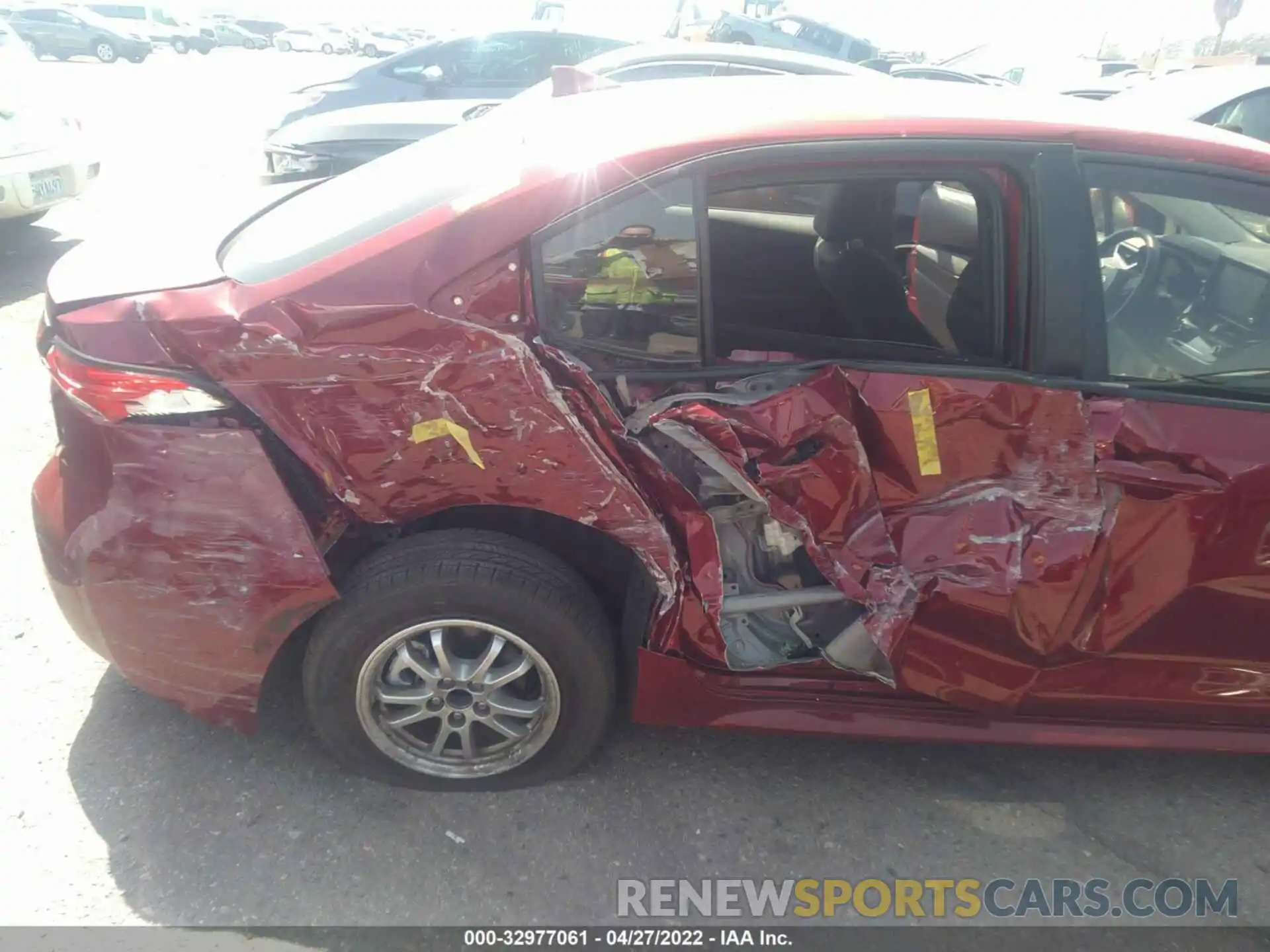 6 Photograph of a damaged car JTDEAMDE1NJ039388 TOYOTA COROLLA 2022