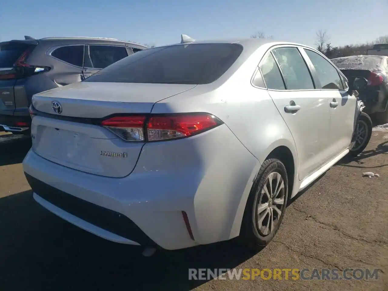 4 Photograph of a damaged car JTDEAMDE1NJ039701 TOYOTA COROLLA 2022