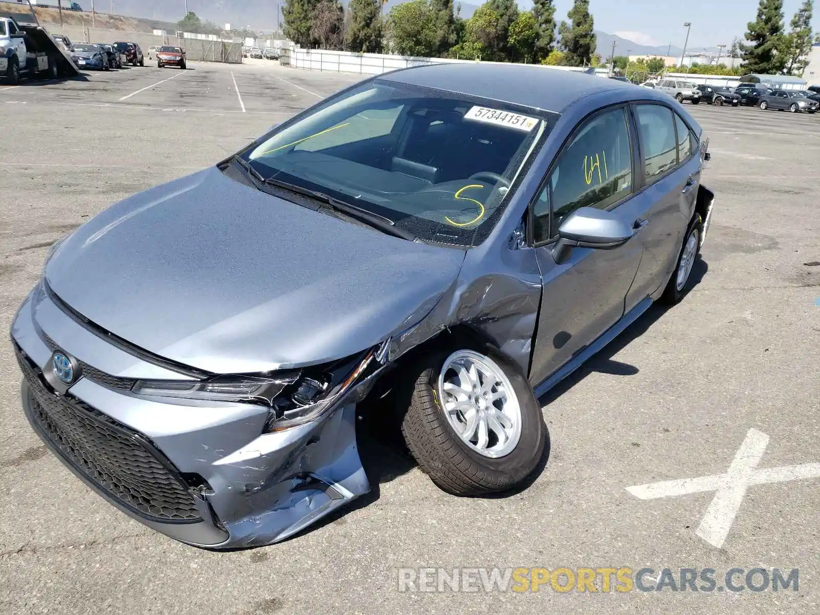 2 Photograph of a damaged car JTDEAMDE1NJ041027 TOYOTA COROLLA 2022