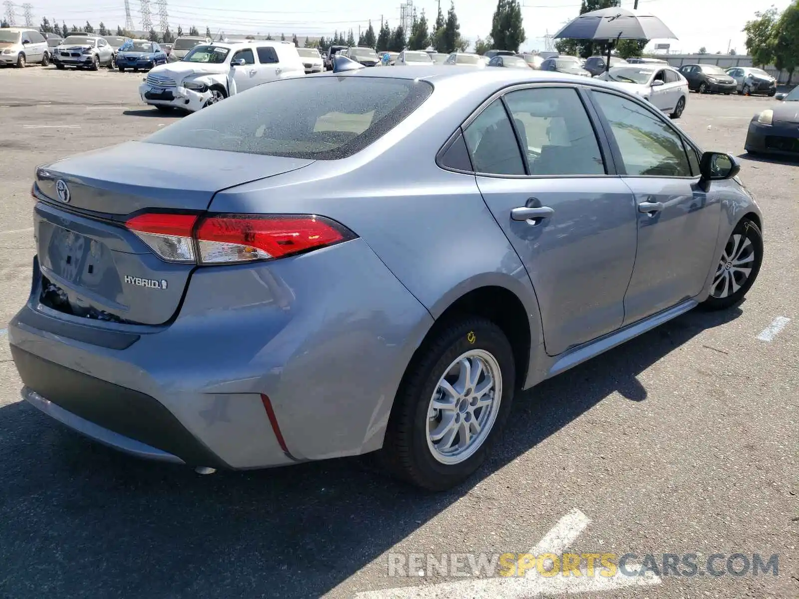 4 Photograph of a damaged car JTDEAMDE1NJ041027 TOYOTA COROLLA 2022