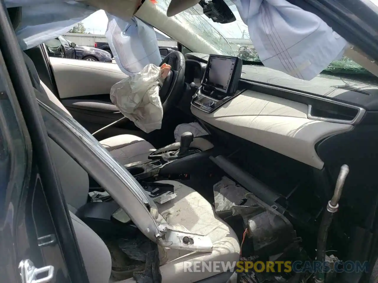 5 Photograph of a damaged car JTDEAMDE1NJ041075 TOYOTA COROLLA 2022