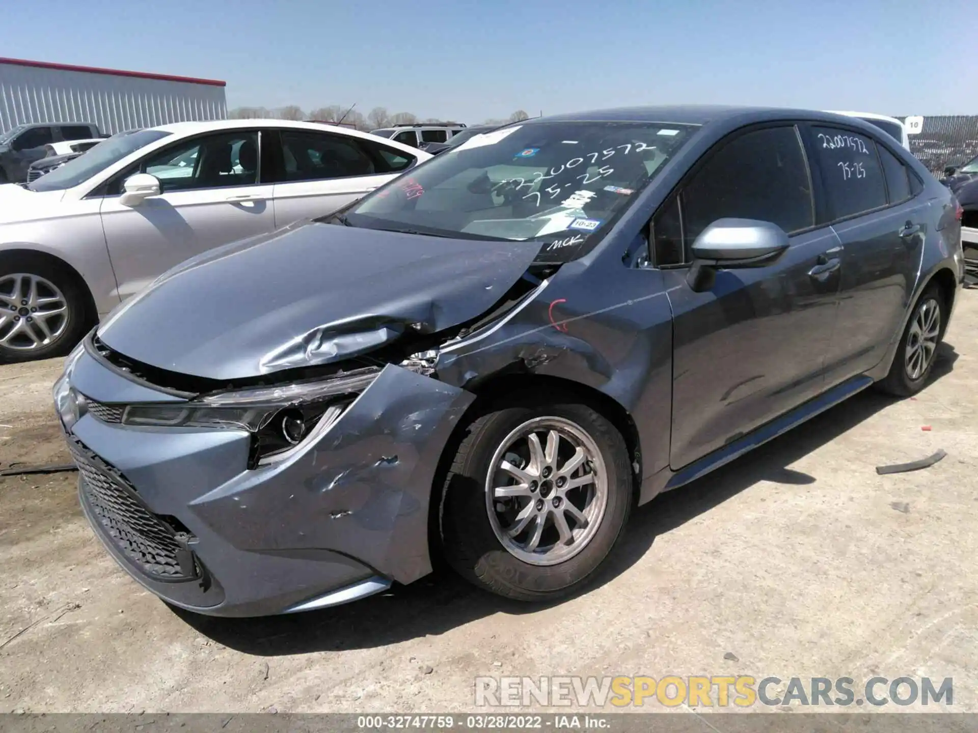 2 Photograph of a damaged car JTDEAMDE1NJ042999 TOYOTA COROLLA 2022