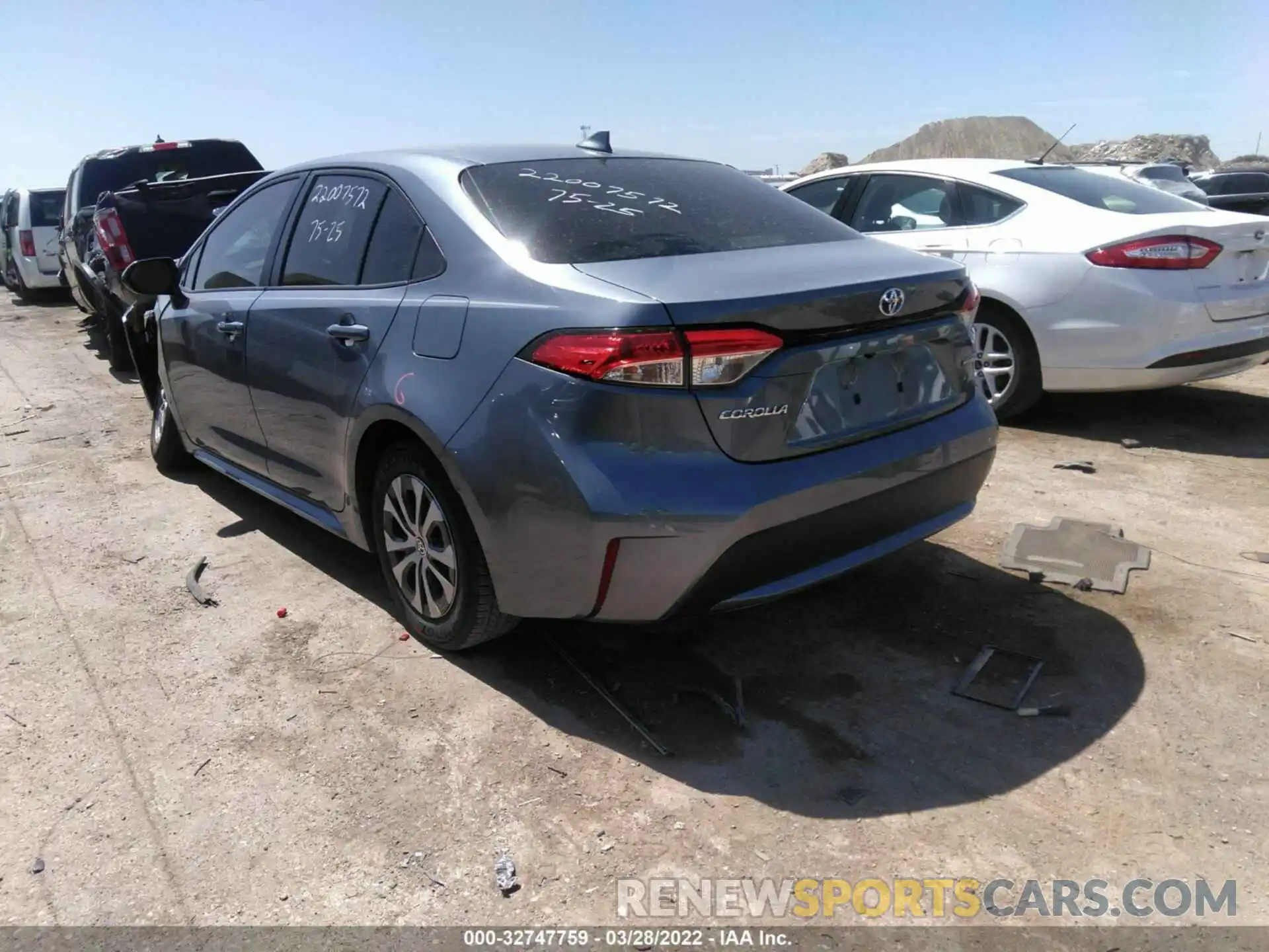 3 Photograph of a damaged car JTDEAMDE1NJ042999 TOYOTA COROLLA 2022