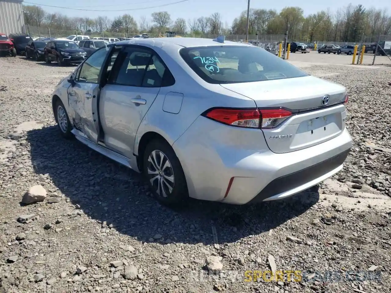 3 Photograph of a damaged car JTDEAMDE1NJ043456 TOYOTA COROLLA 2022