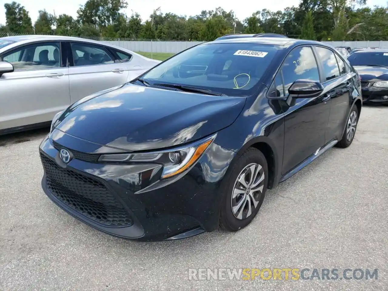 2 Photograph of a damaged car JTDEAMDE1NJ059897 TOYOTA COROLLA 2022