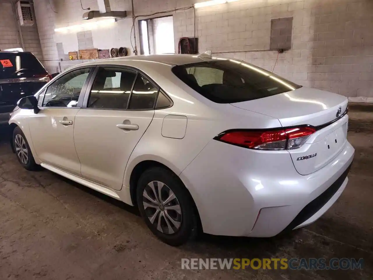 3 Photograph of a damaged car JTDEAMDE2N3006470 TOYOTA COROLLA 2022