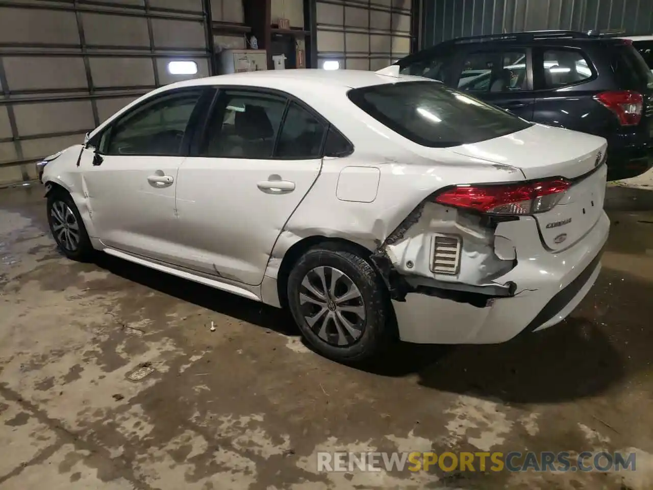 2 Photograph of a damaged car JTDEAMDE2N3009501 TOYOTA COROLLA 2022