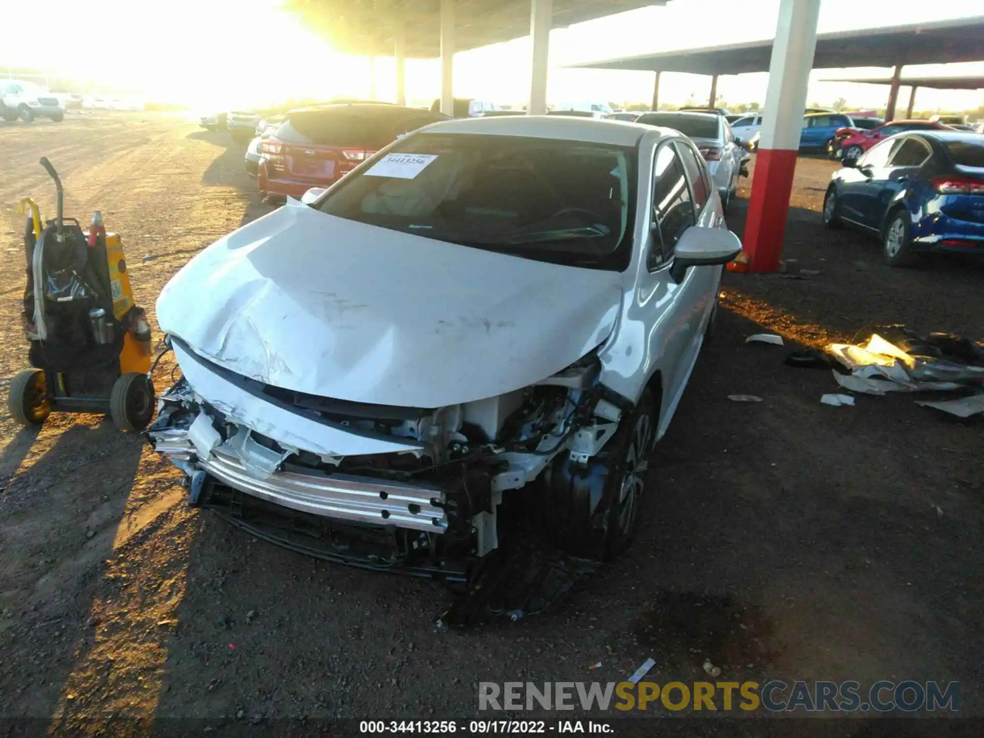 2 Photograph of a damaged car JTDEAMDE2NJ036922 TOYOTA COROLLA 2022