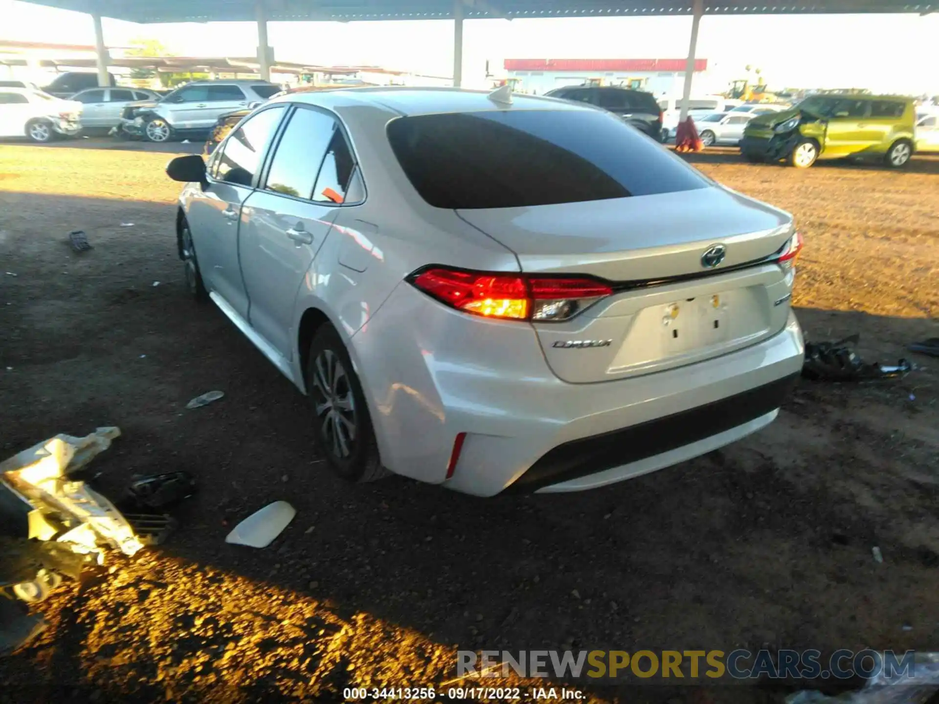 3 Photograph of a damaged car JTDEAMDE2NJ036922 TOYOTA COROLLA 2022