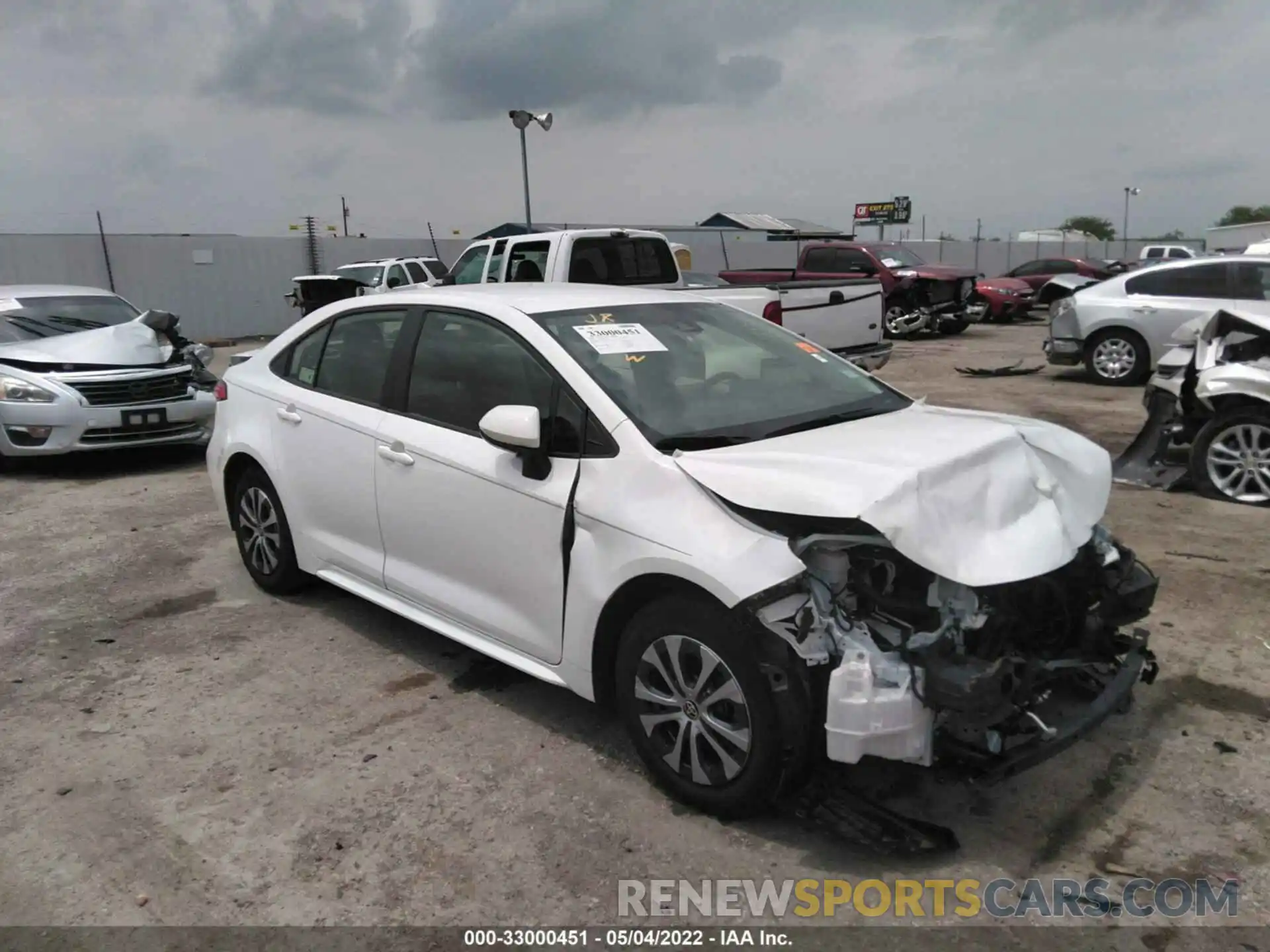 1 Photograph of a damaged car JTDEAMDE2NJ037021 TOYOTA COROLLA 2022