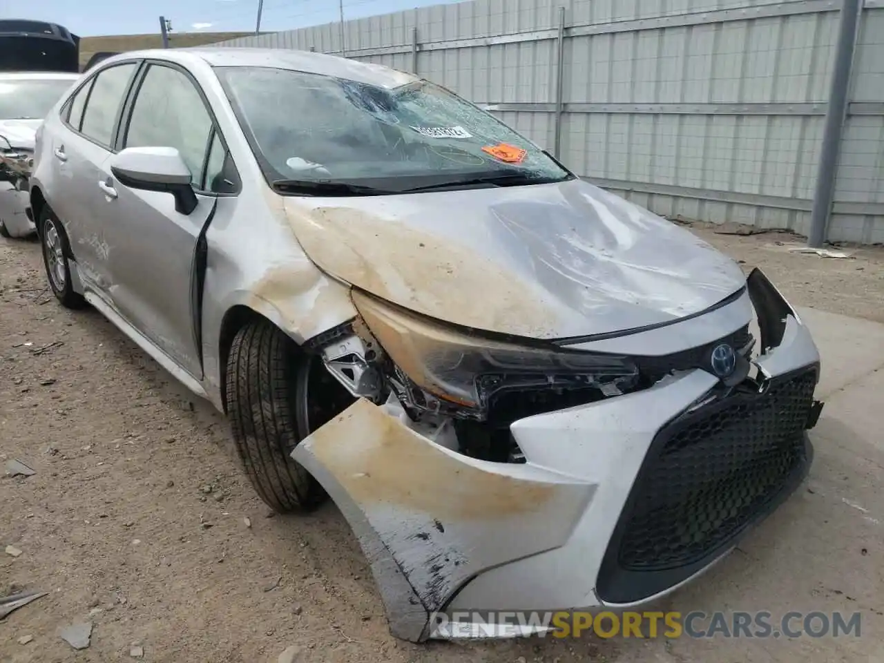 1 Photograph of a damaged car JTDEAMDE2NJ044082 TOYOTA COROLLA 2022