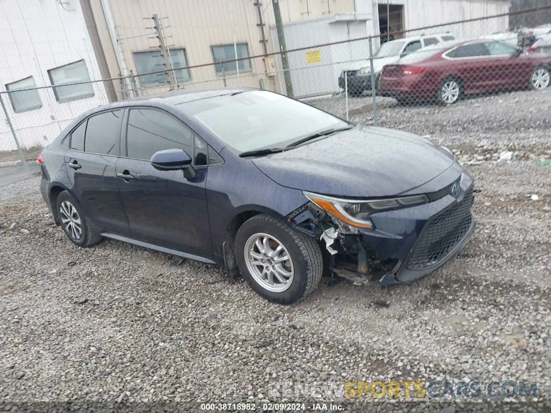 1 Photograph of a damaged car JTDEAMDE2NJ050402 TOYOTA COROLLA 2022