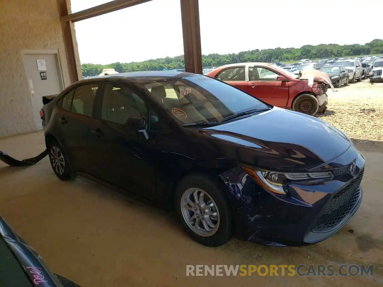 1 Photograph of a damaged car JTDEAMDE2NJ052523 TOYOTA COROLLA 2022