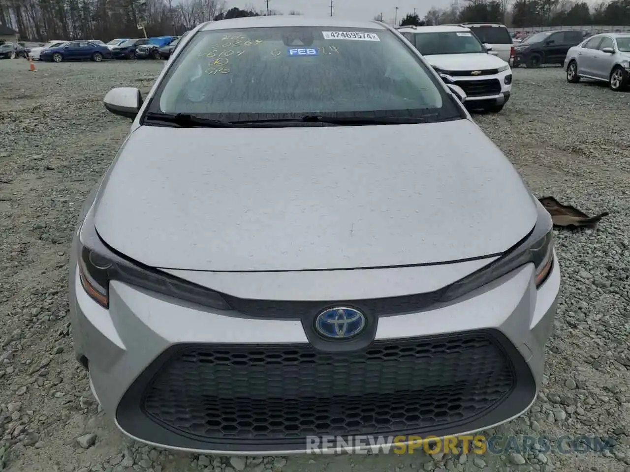 5 Photograph of a damaged car JTDEAMDE2NJ056104 TOYOTA COROLLA 2022