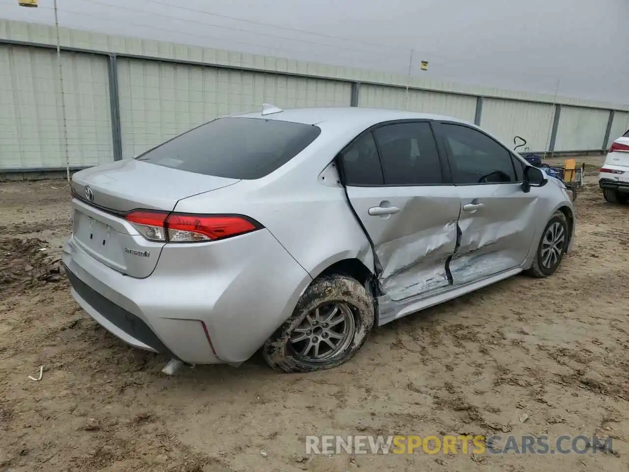 3 Photograph of a damaged car JTDEAMDE3N3009443 TOYOTA COROLLA 2022