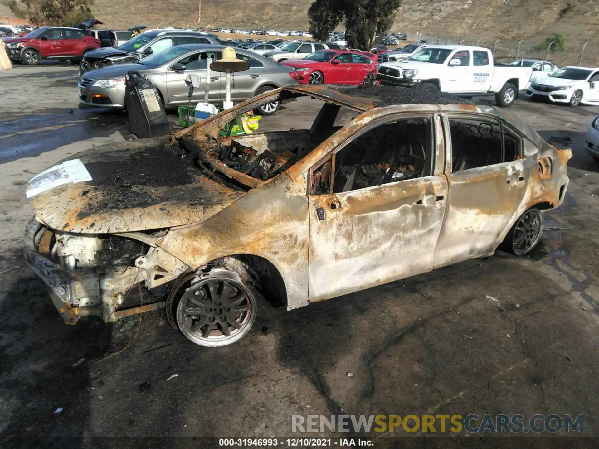 2 Photograph of a damaged car JTDEAMDE3NJ037111 TOYOTA COROLLA 2022