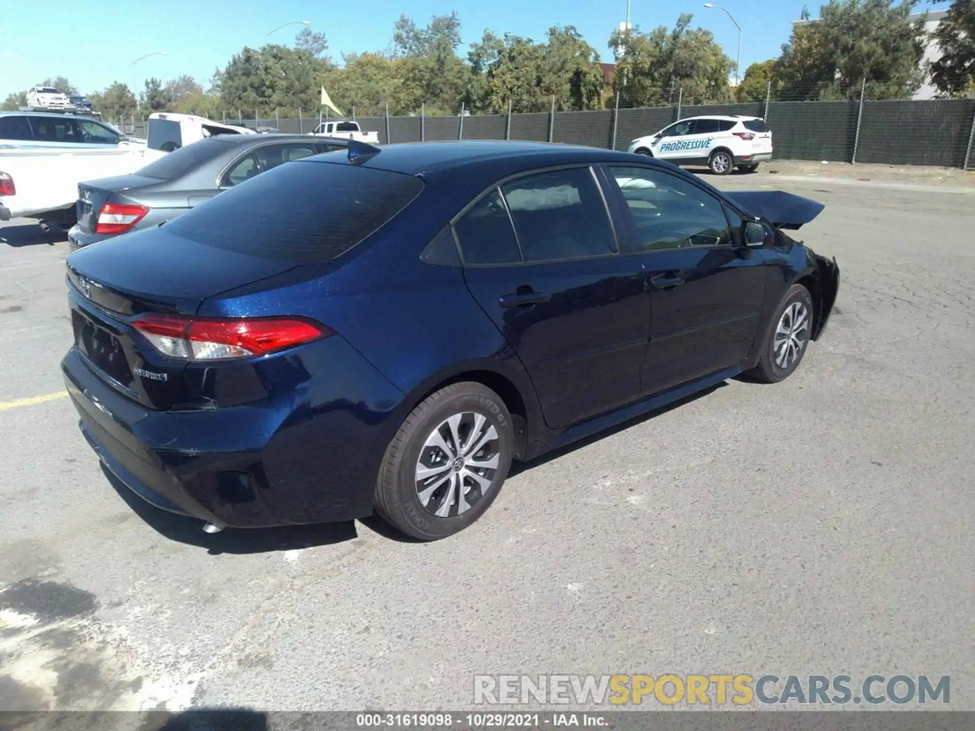 4 Photograph of a damaged car JTDEAMDE3NJ042440 TOYOTA COROLLA 2022