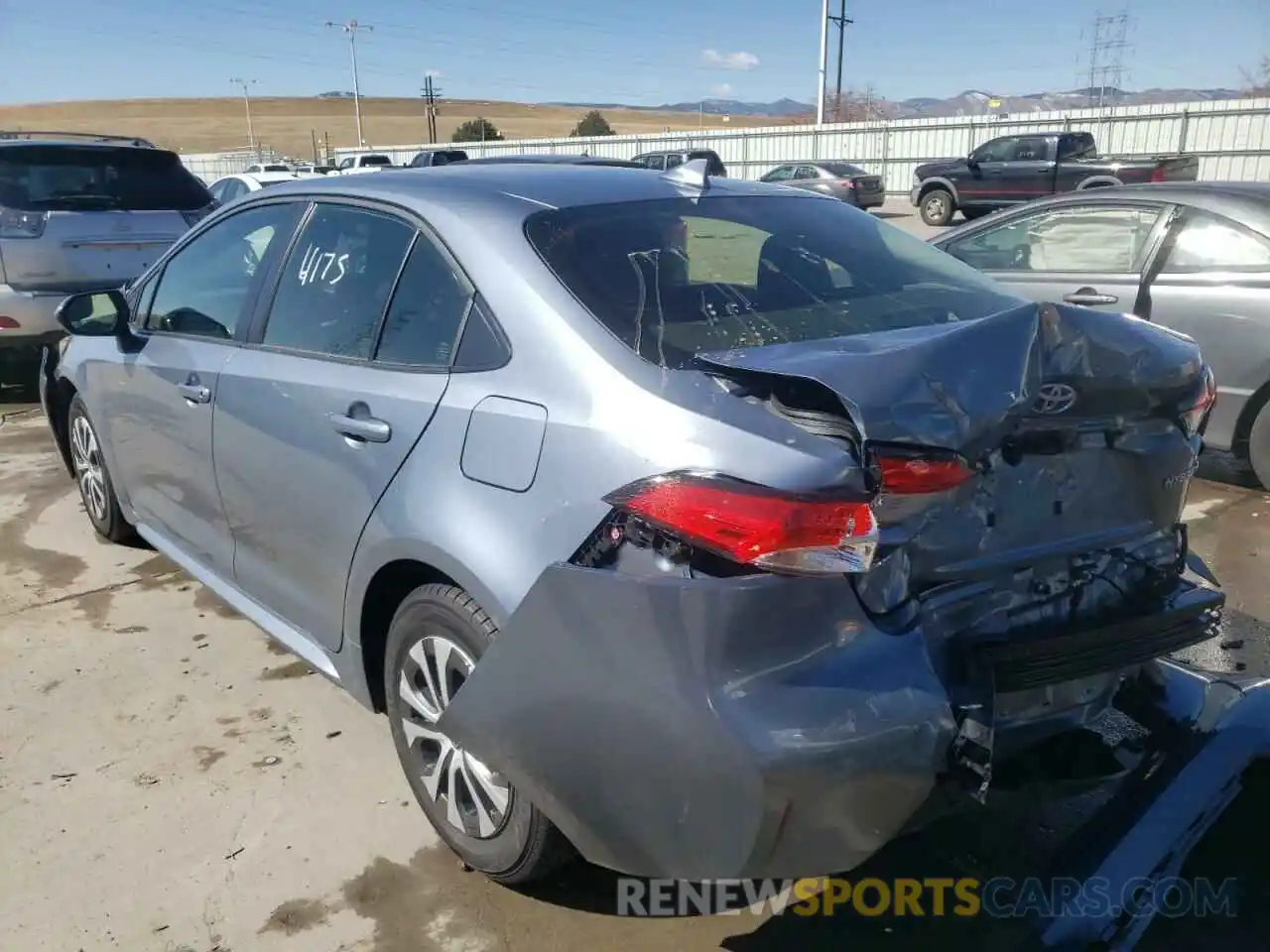 3 Photograph of a damaged car JTDEAMDE3NJ042941 TOYOTA COROLLA 2022