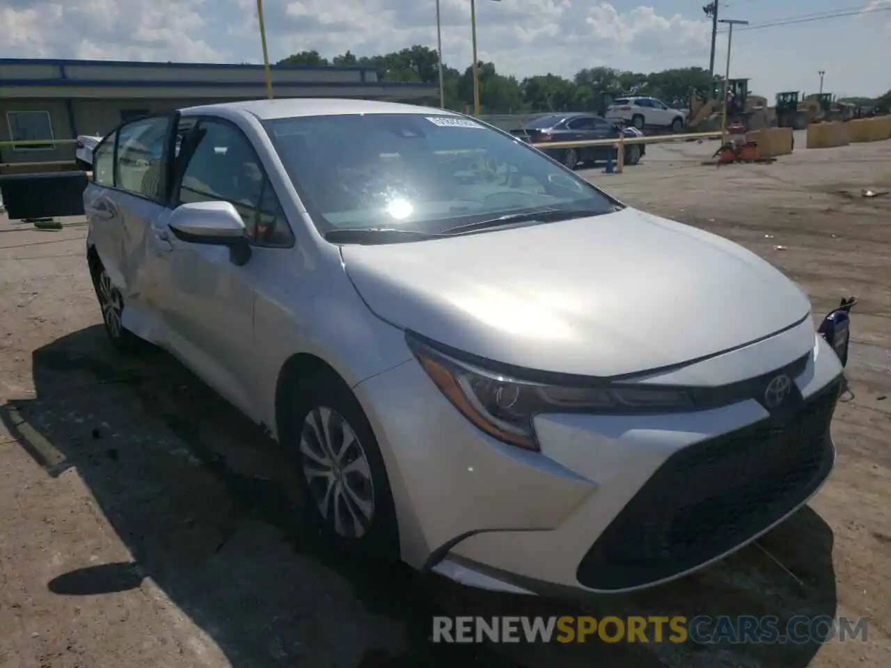 1 Photograph of a damaged car JTDEAMDE3NJ044267 TOYOTA COROLLA 2022