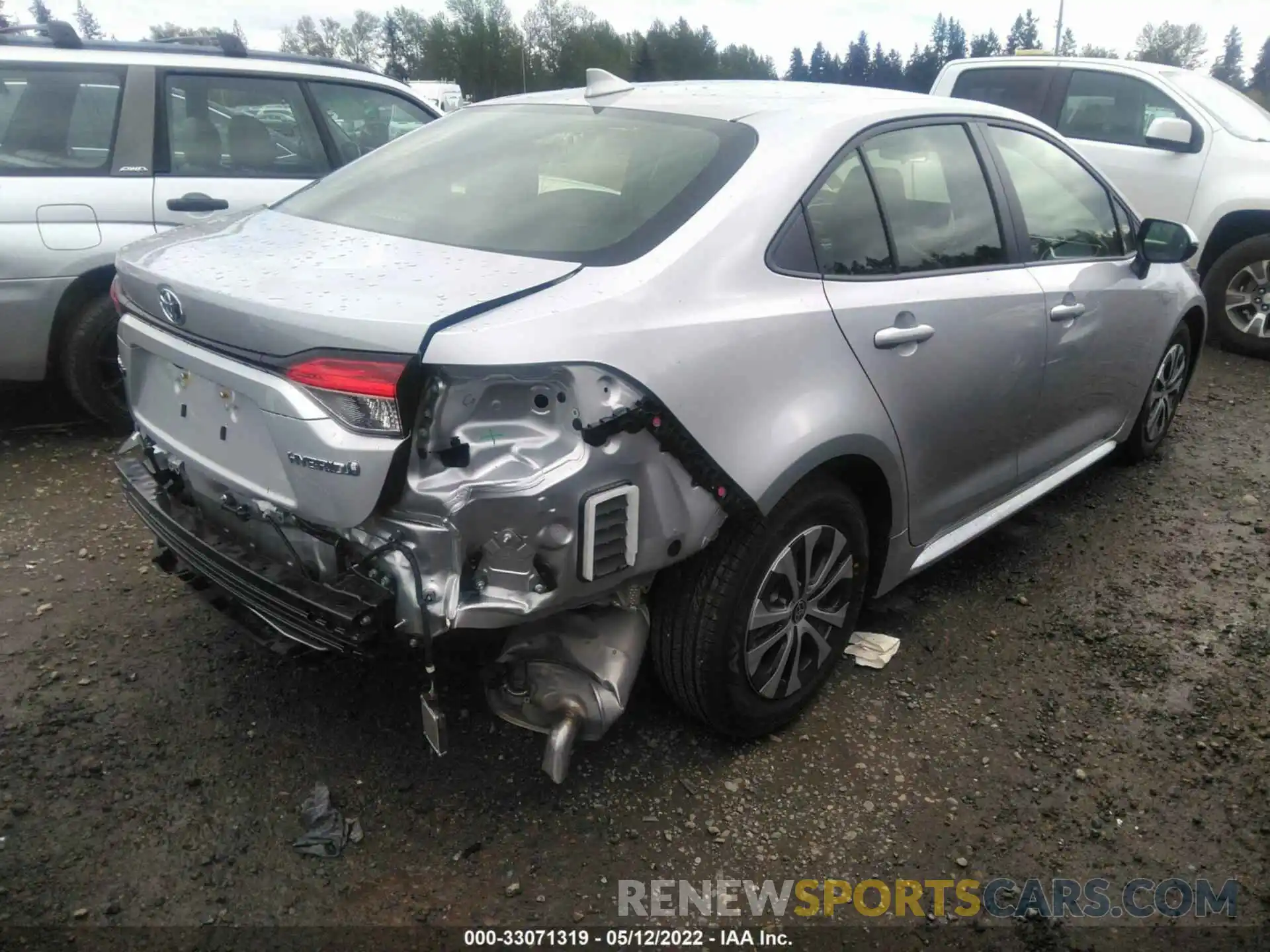 4 Photograph of a damaged car JTDEAMDE3NJ047461 TOYOTA COROLLA 2022