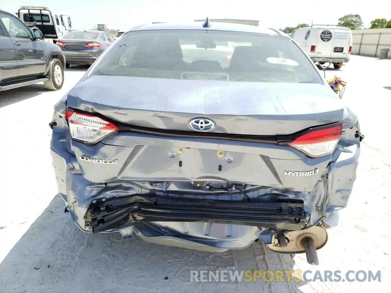 9 Photograph of a damaged car JTDEAMDE3NJ050036 TOYOTA COROLLA 2022