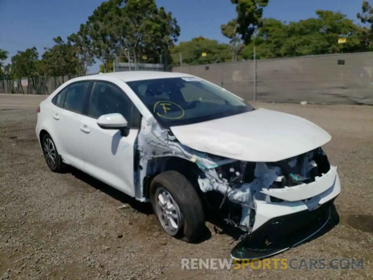 1 Photograph of a damaged car JTDEAMDE4N3000668 TOYOTA COROLLA 2022