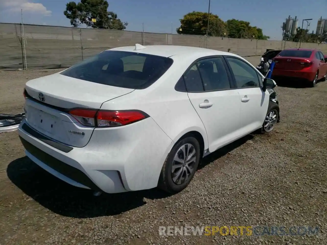 4 Photograph of a damaged car JTDEAMDE4N3000668 TOYOTA COROLLA 2022