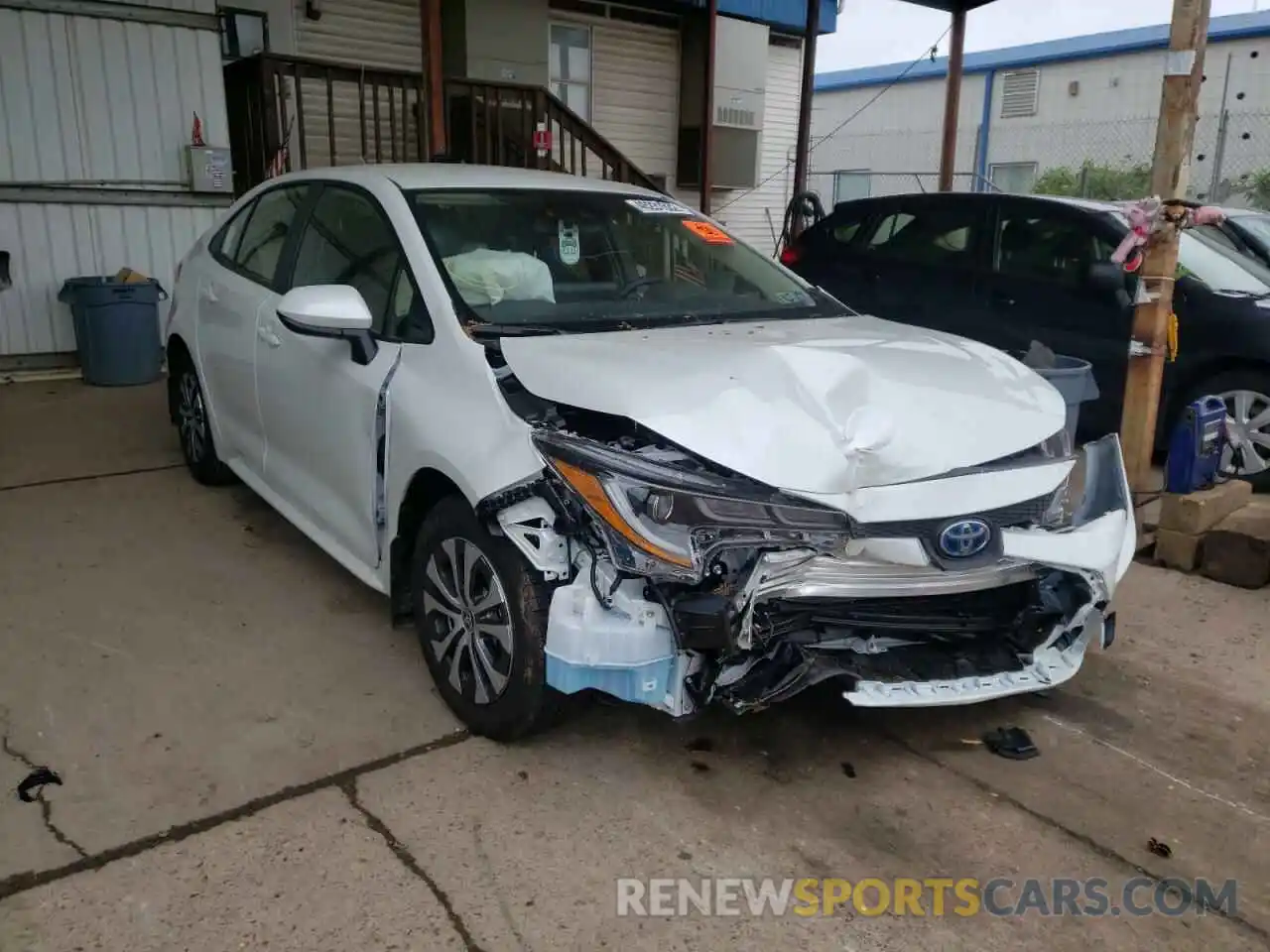 1 Photograph of a damaged car JTDEAMDE4N3001383 TOYOTA COROLLA 2022