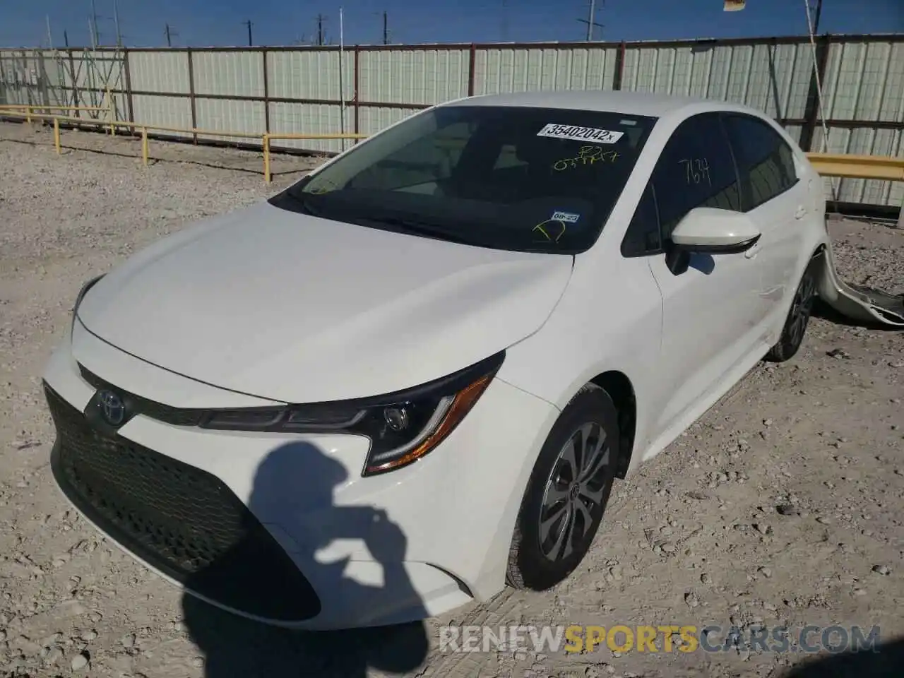 2 Photograph of a damaged car JTDEAMDE4NJ037747 TOYOTA COROLLA 2022