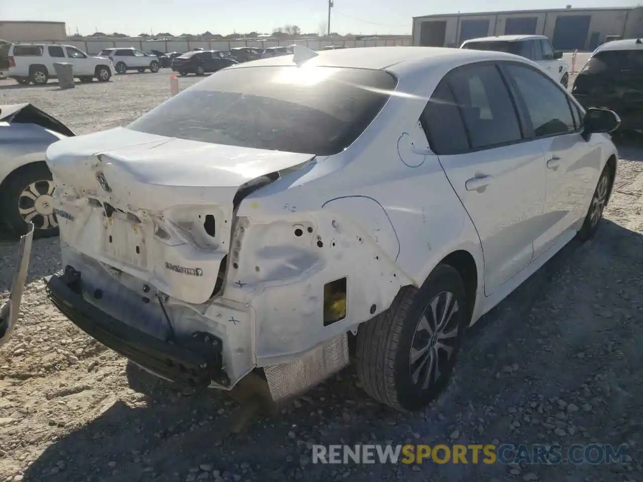 4 Photograph of a damaged car JTDEAMDE4NJ037747 TOYOTA COROLLA 2022