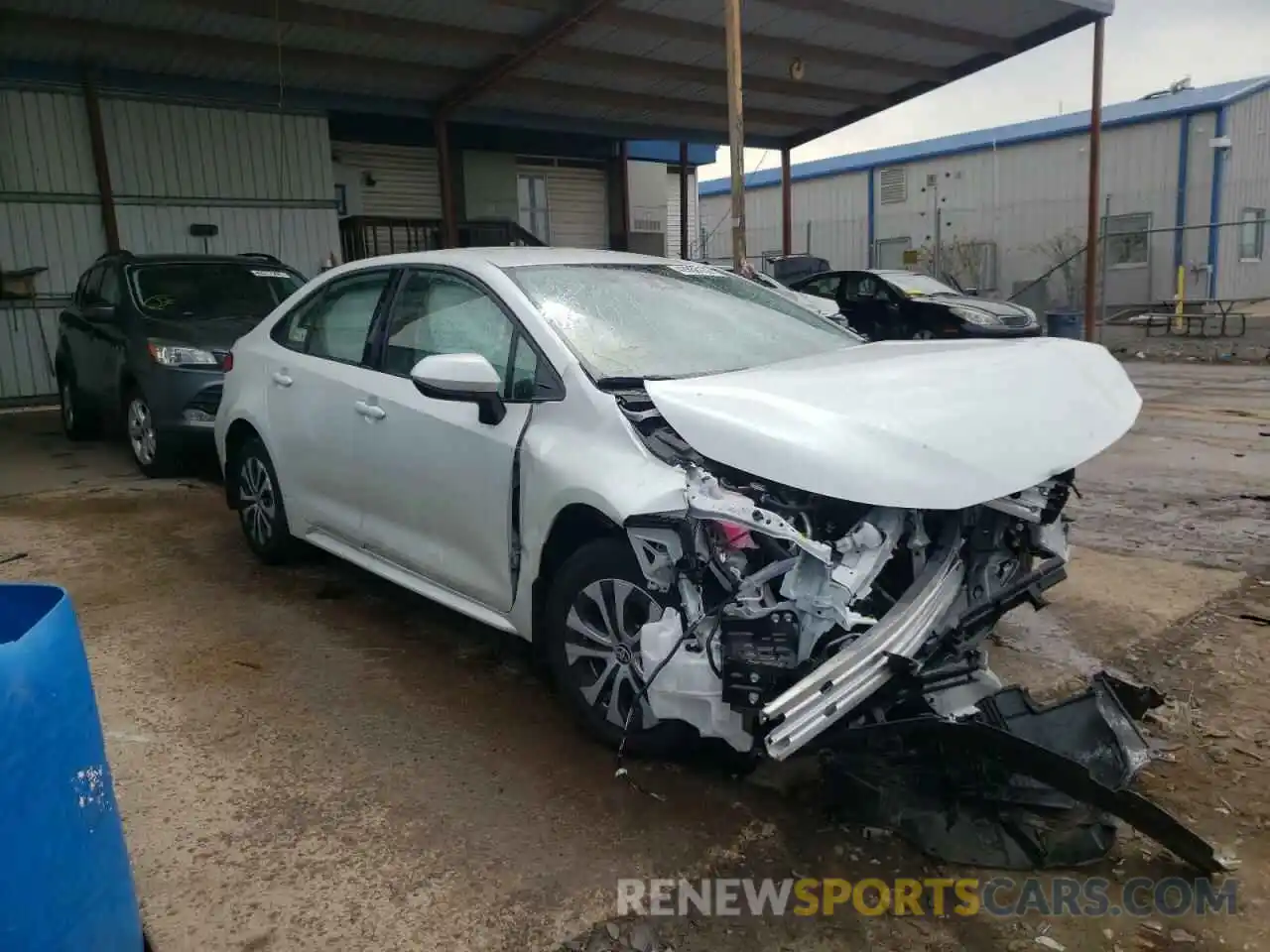 1 Photograph of a damaged car JTDEAMDE4NJ042141 TOYOTA COROLLA 2022