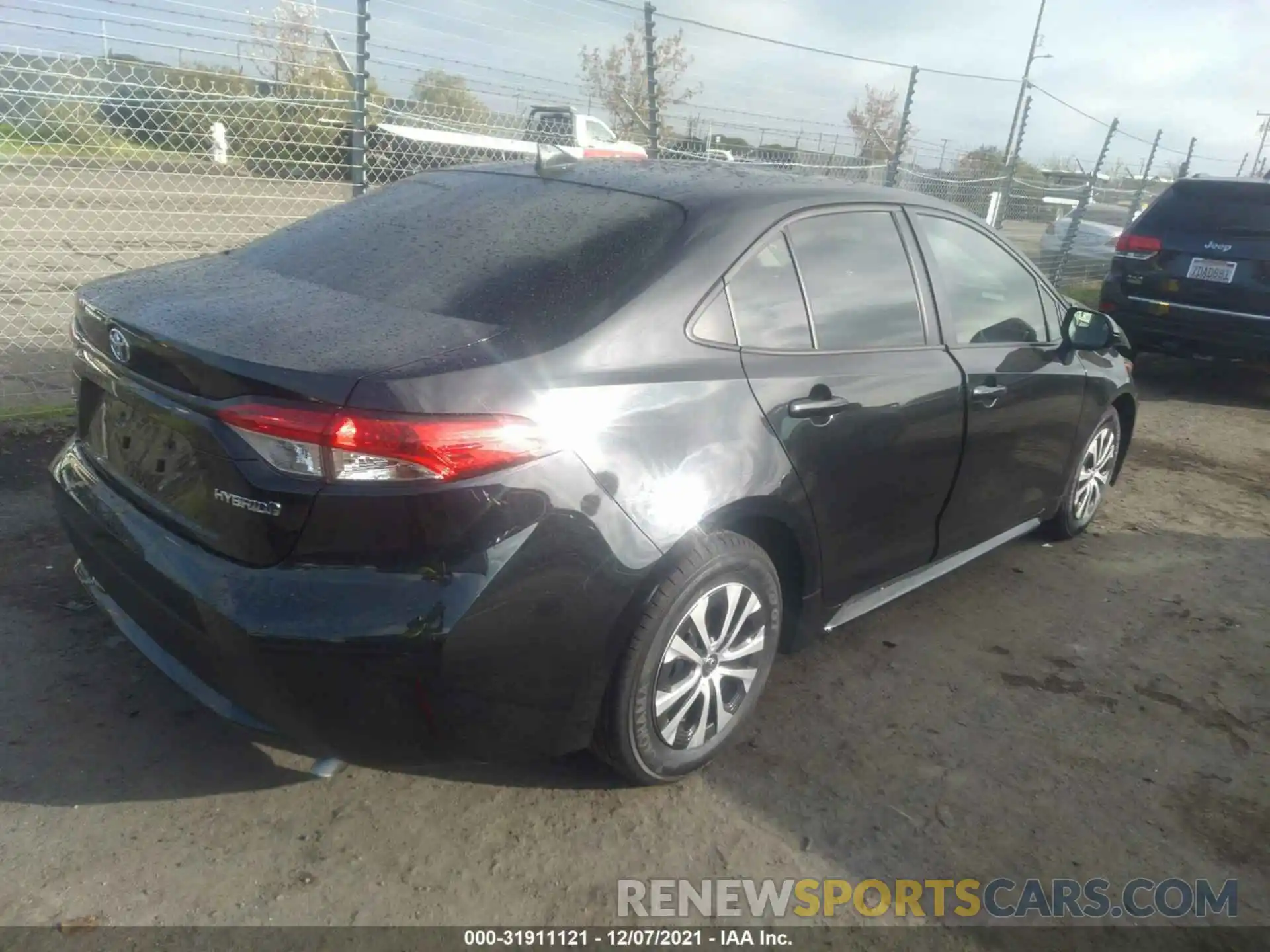 4 Photograph of a damaged car JTDEAMDE4NJ043838 TOYOTA COROLLA 2022