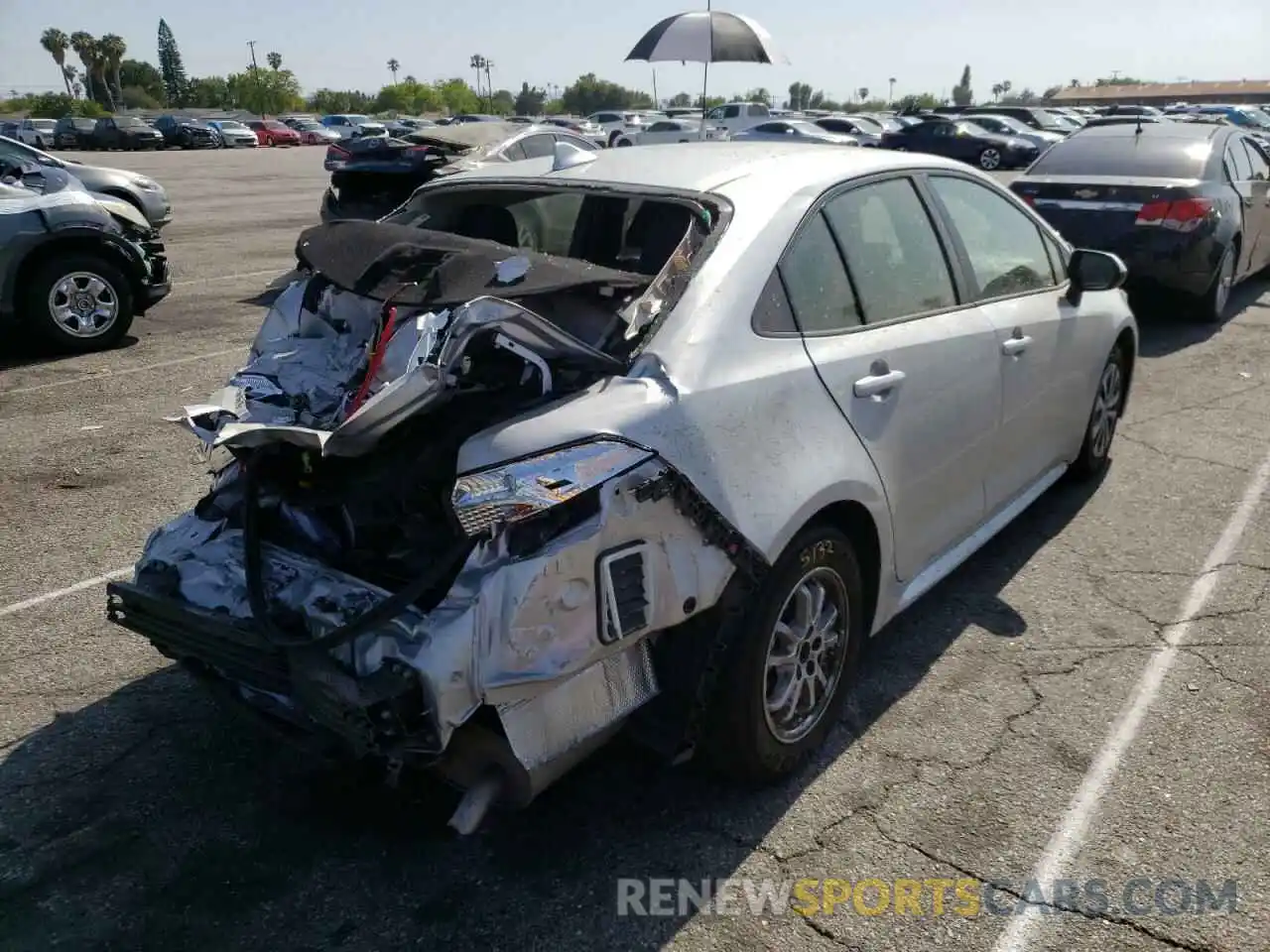 4 Photograph of a damaged car JTDEAMDE4NJ044004 TOYOTA COROLLA 2022