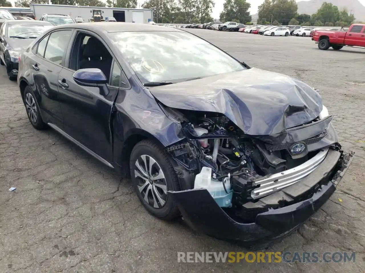 1 Photograph of a damaged car JTDEAMDE4NJ044567 TOYOTA COROLLA 2022