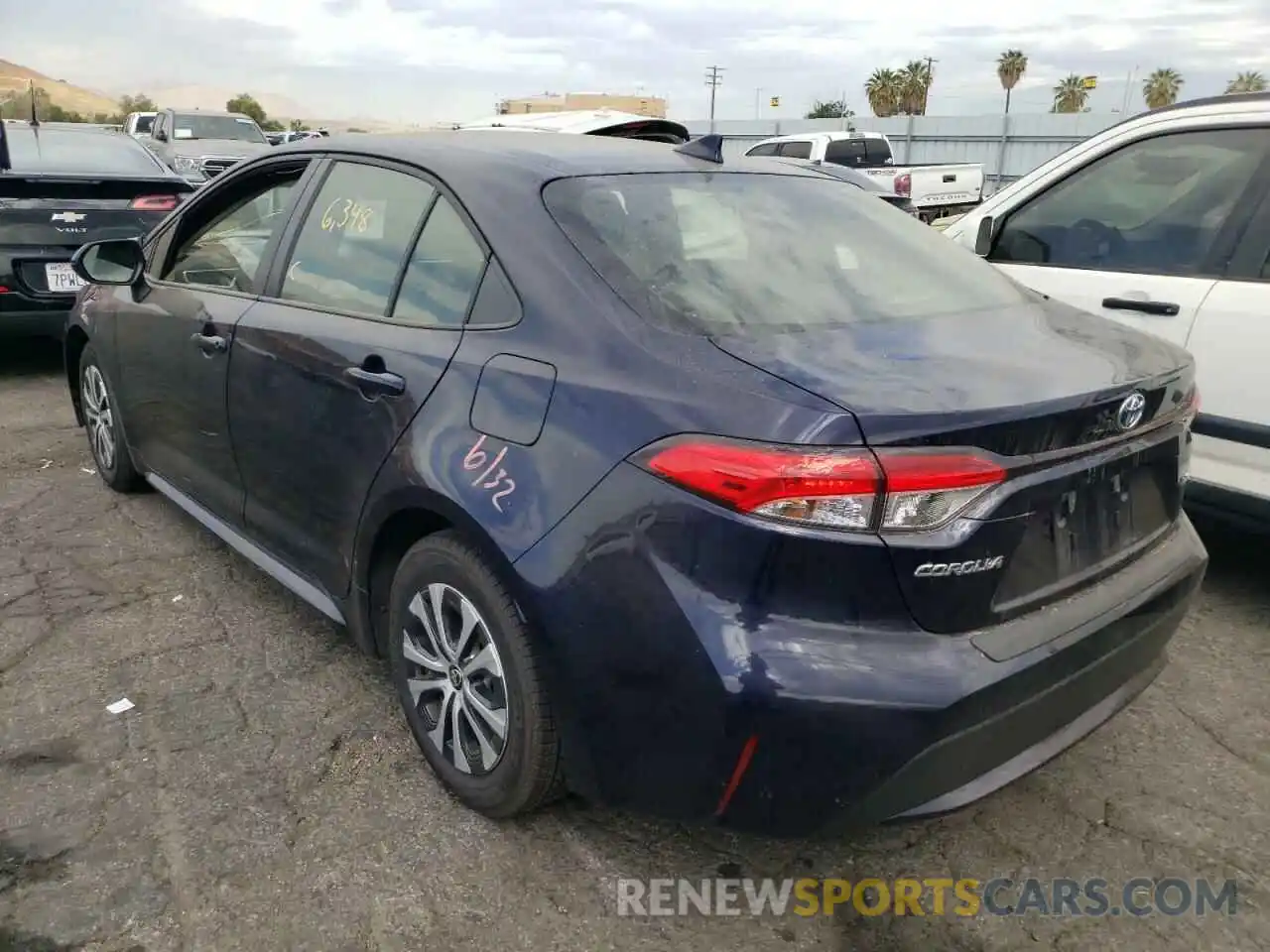 3 Photograph of a damaged car JTDEAMDE4NJ044567 TOYOTA COROLLA 2022