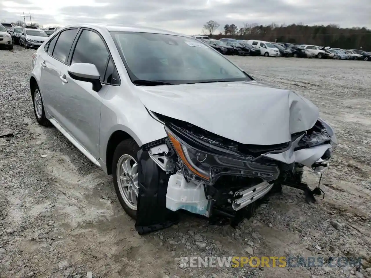 1 Photograph of a damaged car JTDEAMDE4NJ046612 TOYOTA COROLLA 2022