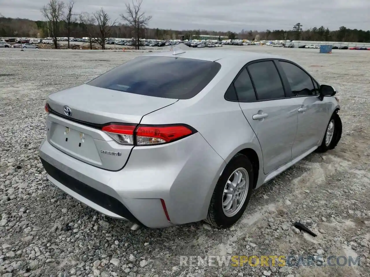 4 Photograph of a damaged car JTDEAMDE4NJ046612 TOYOTA COROLLA 2022