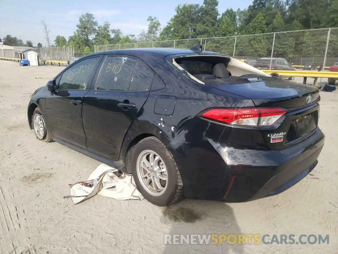 9 Photograph of a damaged car JTDEAMDE4NJ047985 TOYOTA COROLLA 2022