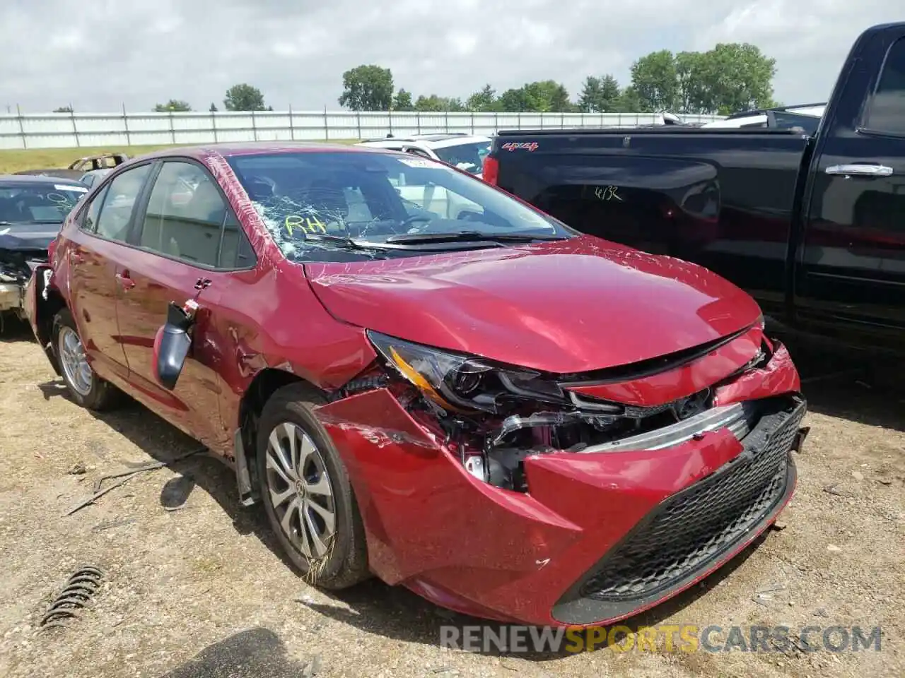 1 Photograph of a damaged car JTDEAMDE4NJ057674 TOYOTA COROLLA 2022