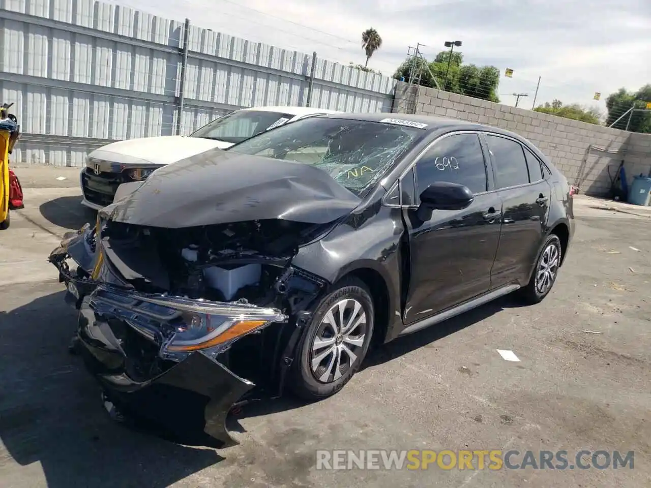 2 Photograph of a damaged car JTDEAMDE4NJ059070 TOYOTA COROLLA 2022