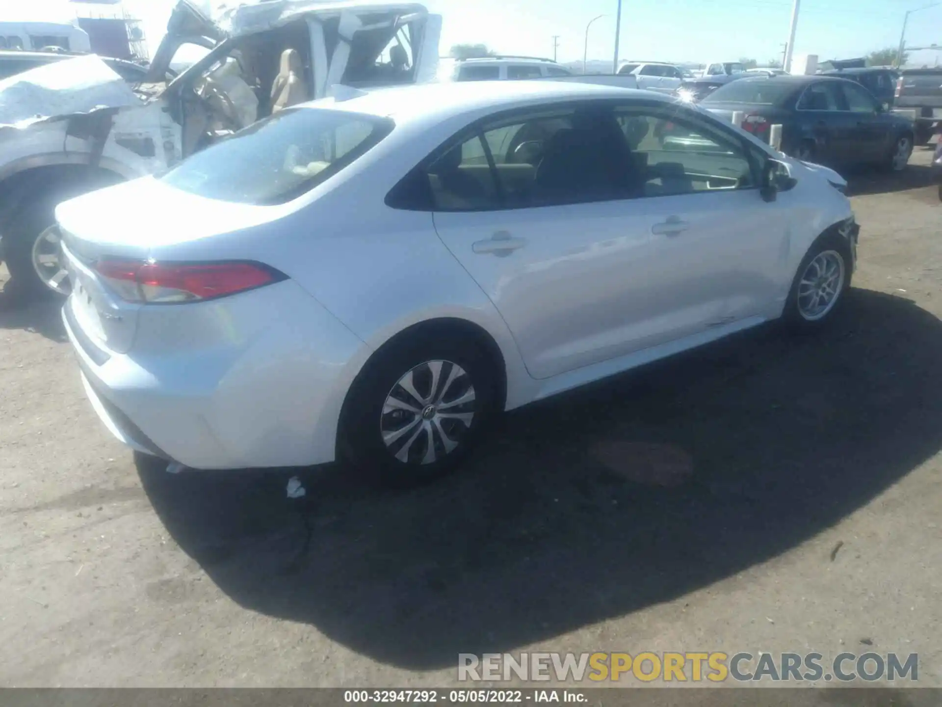 4 Photograph of a damaged car JTDEAMDE5N3000369 TOYOTA COROLLA 2022