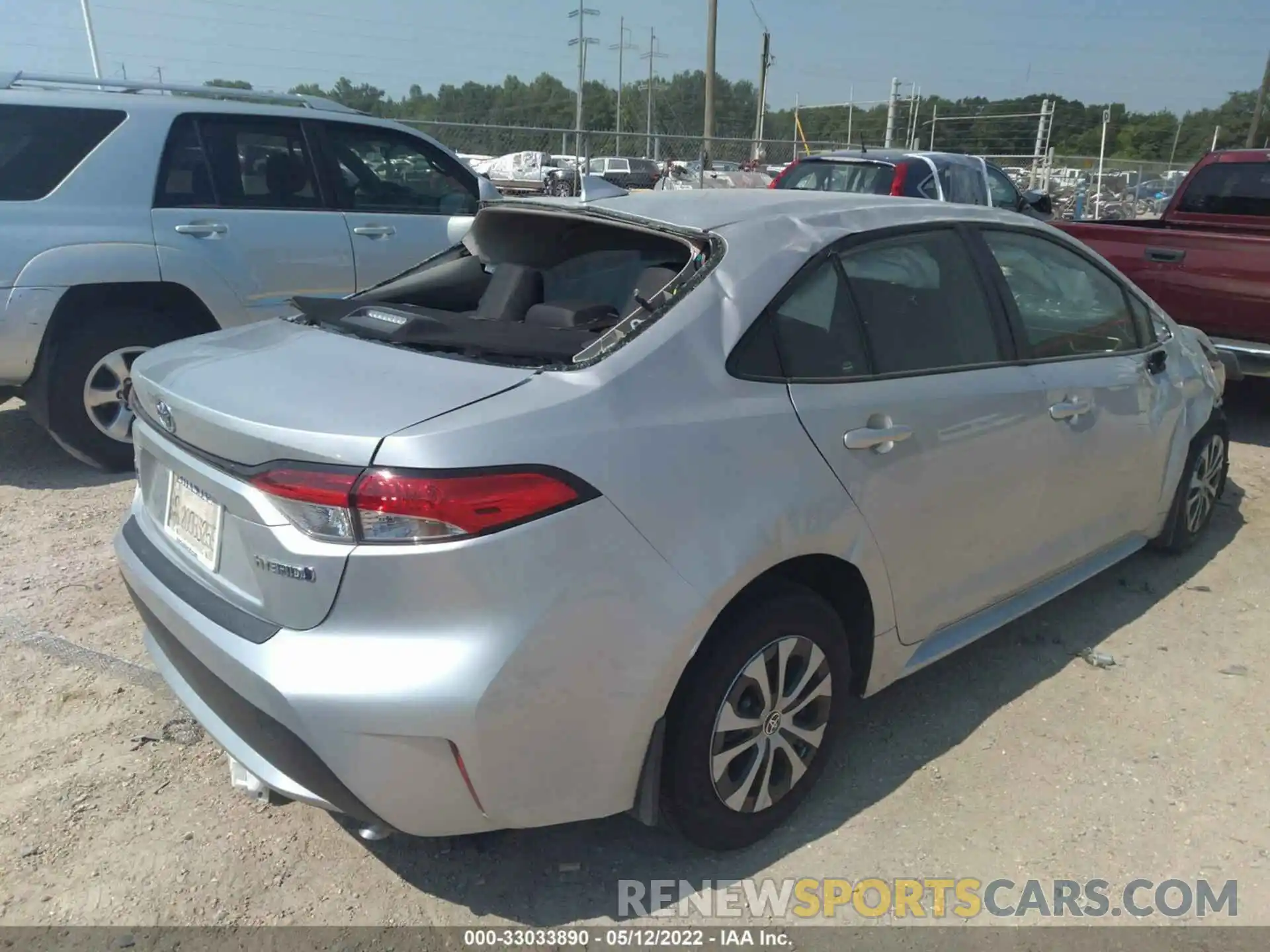 4 Photograph of a damaged car JTDEAMDE5N3004583 TOYOTA COROLLA 2022