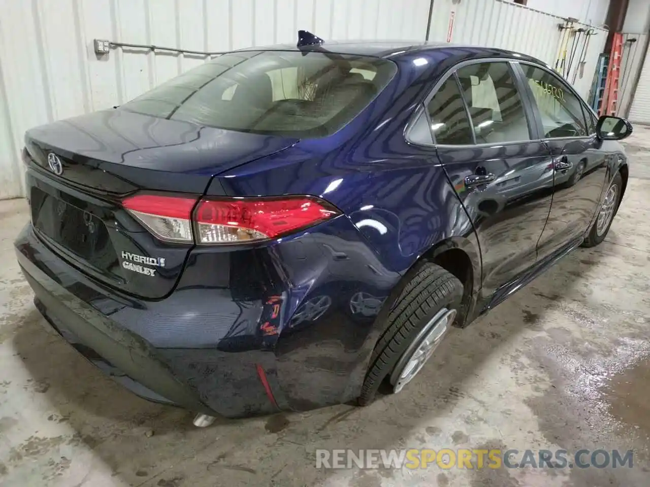 4 Photograph of a damaged car JTDEAMDE5NJ044450 TOYOTA COROLLA 2022